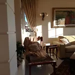 Villa πολυτελής με θέα τον θερμαϊκό *