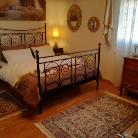 πολυτελής με θέα τον θερμαϊκό Villa Thessaloniki