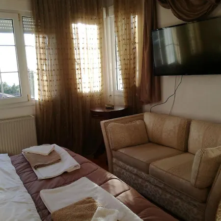 πολυτελής με θέα τον θερμαϊκό Villa Thessaloniki