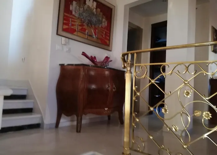 Villa πολυτελής με θέα τον θερμαϊκό