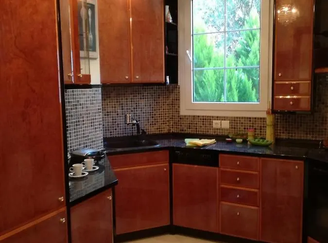 πολυτελής με θέα τον θερμαϊκό Thessaloníki