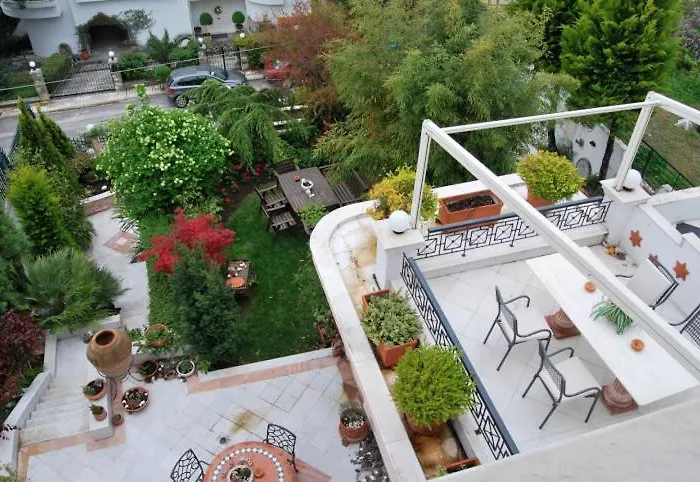 πολυτελής με θέα τον θερμαϊκό Villa Thessaloníki