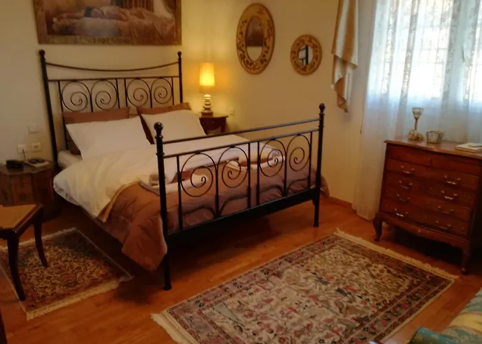 πολυτελής με θέα τον θερμαϊκό Villa Tessalónica