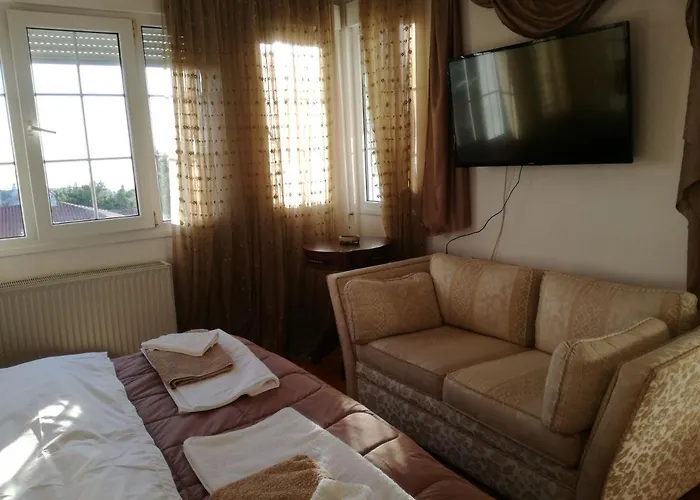 πολυτελής με θέα τον θερμαϊκό Villa Tessalónica